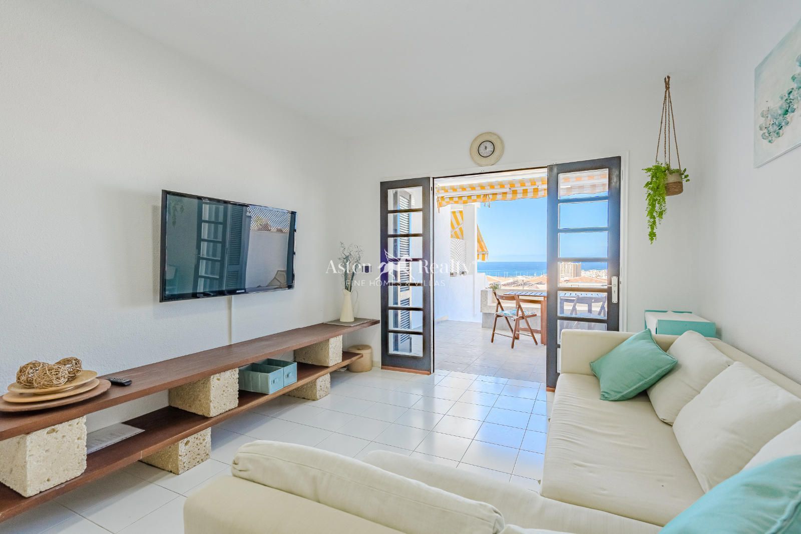 Apartamento en venta Playa De Los Cristianos, Santa Cruz Tenerife. Ref: 9321. ASTEN REALTY 