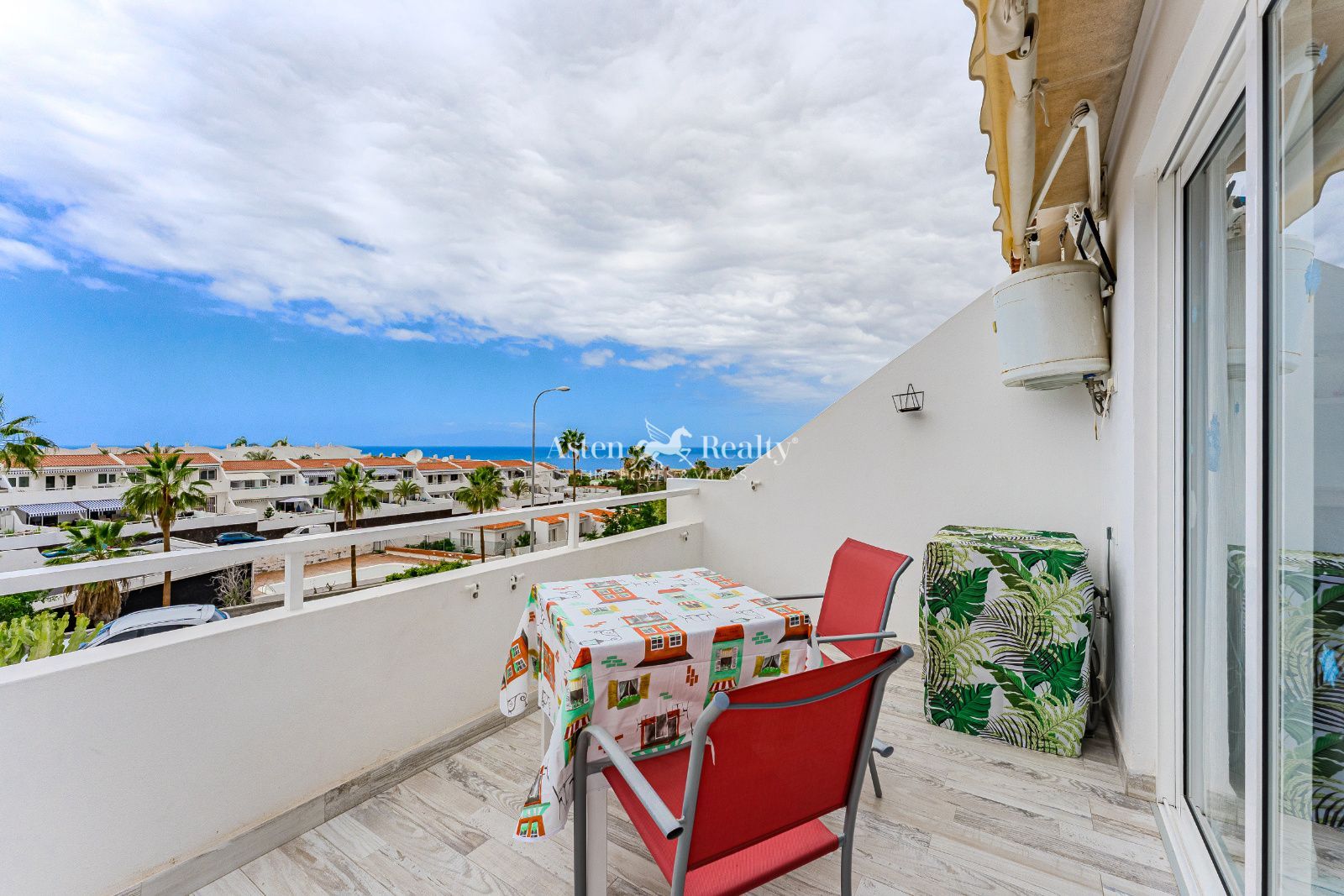 Apartamento en venta San Eugenio Alto, Santa Cruz Tenerife. Ref: 9436. ASTEN REALTY 