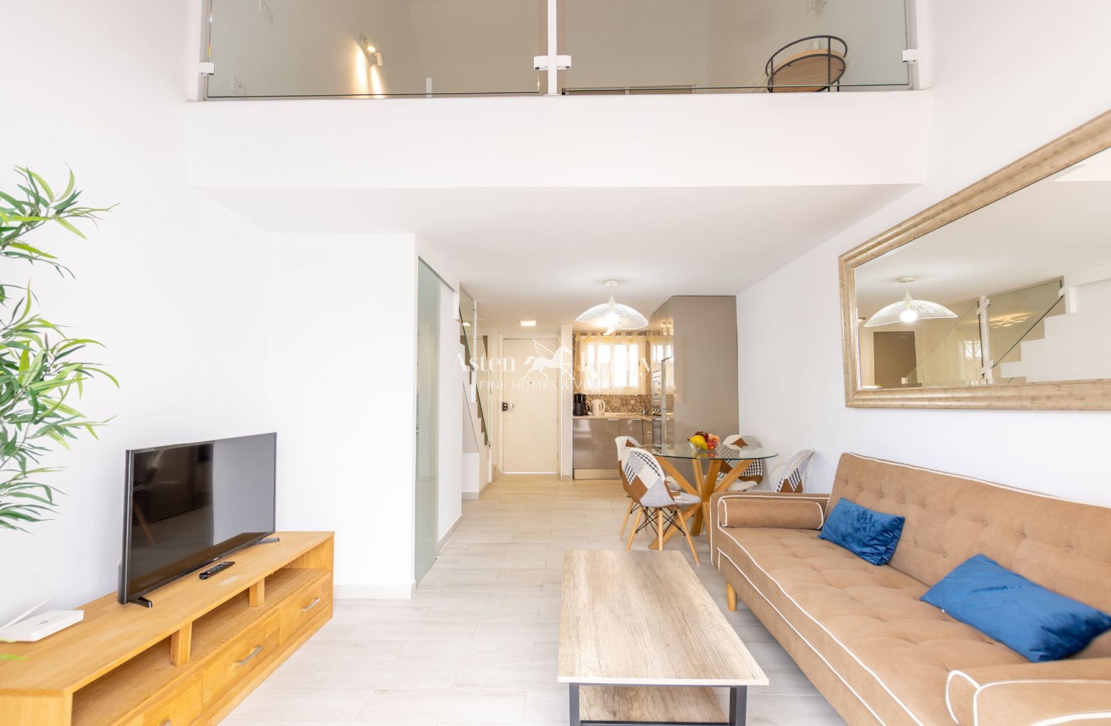 Ático en venta Playa de Las Américas, Santa Cruz Tenerife. Ref: 9479. ASTEN REALTY 