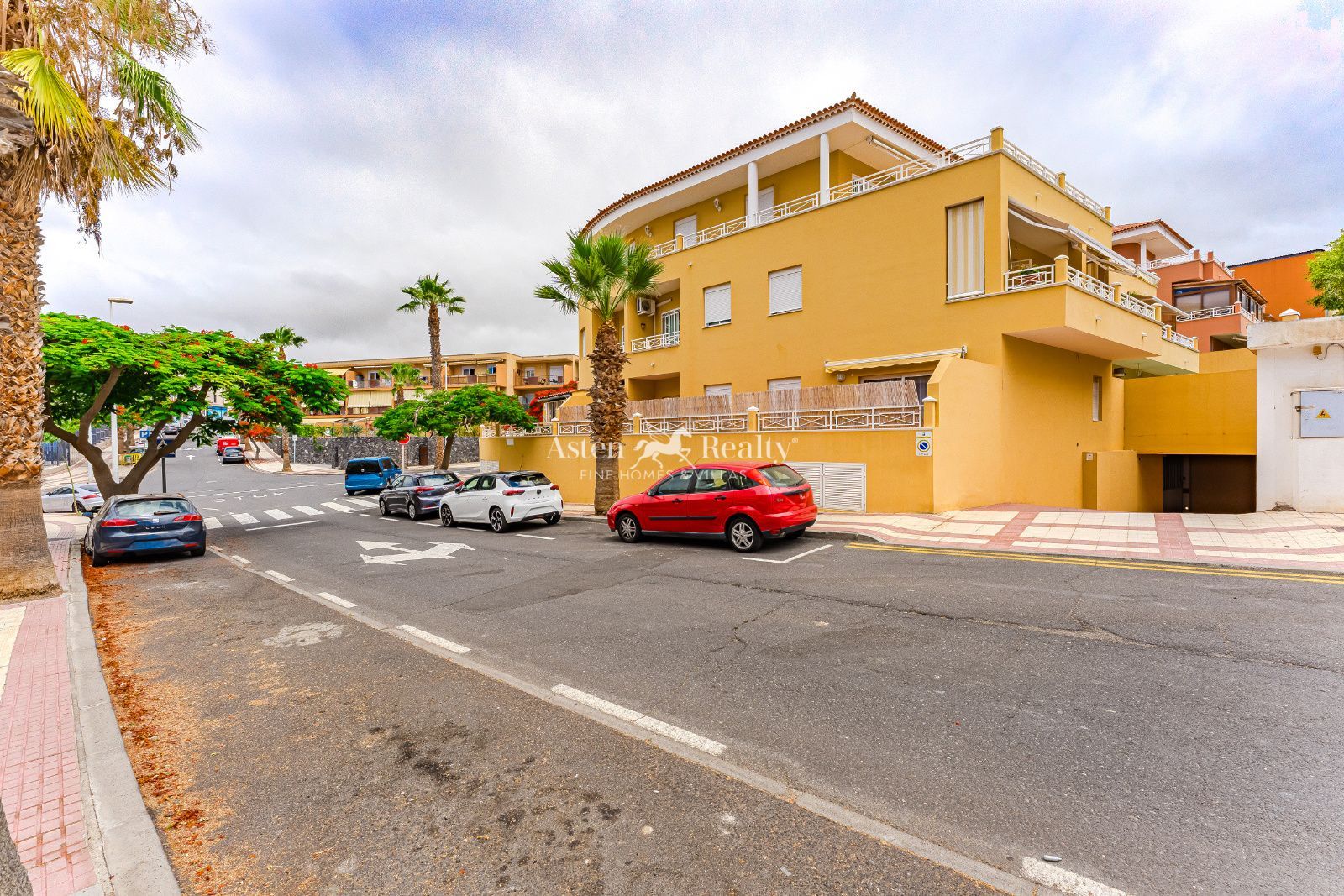 Oficina en venta Adeje, Santa Cruz Tenerife. Ref: 9567. ASTEN REALTY 