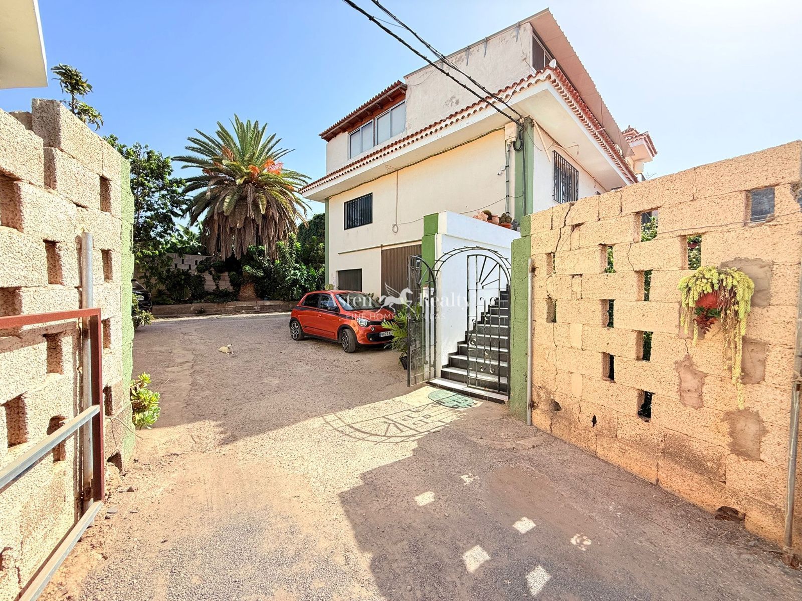 Finca en venta Las Galletas, Santa Cruz Tenerife. Ref: 9582. ASTEN REALTY 