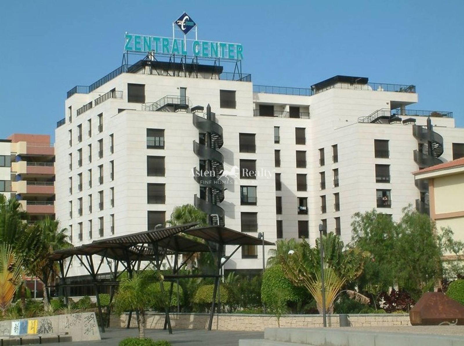 Oficina en venta Playa de Las Américas, Santa Cruz Tenerife. Ref: 9740. ASTEN REALTY 