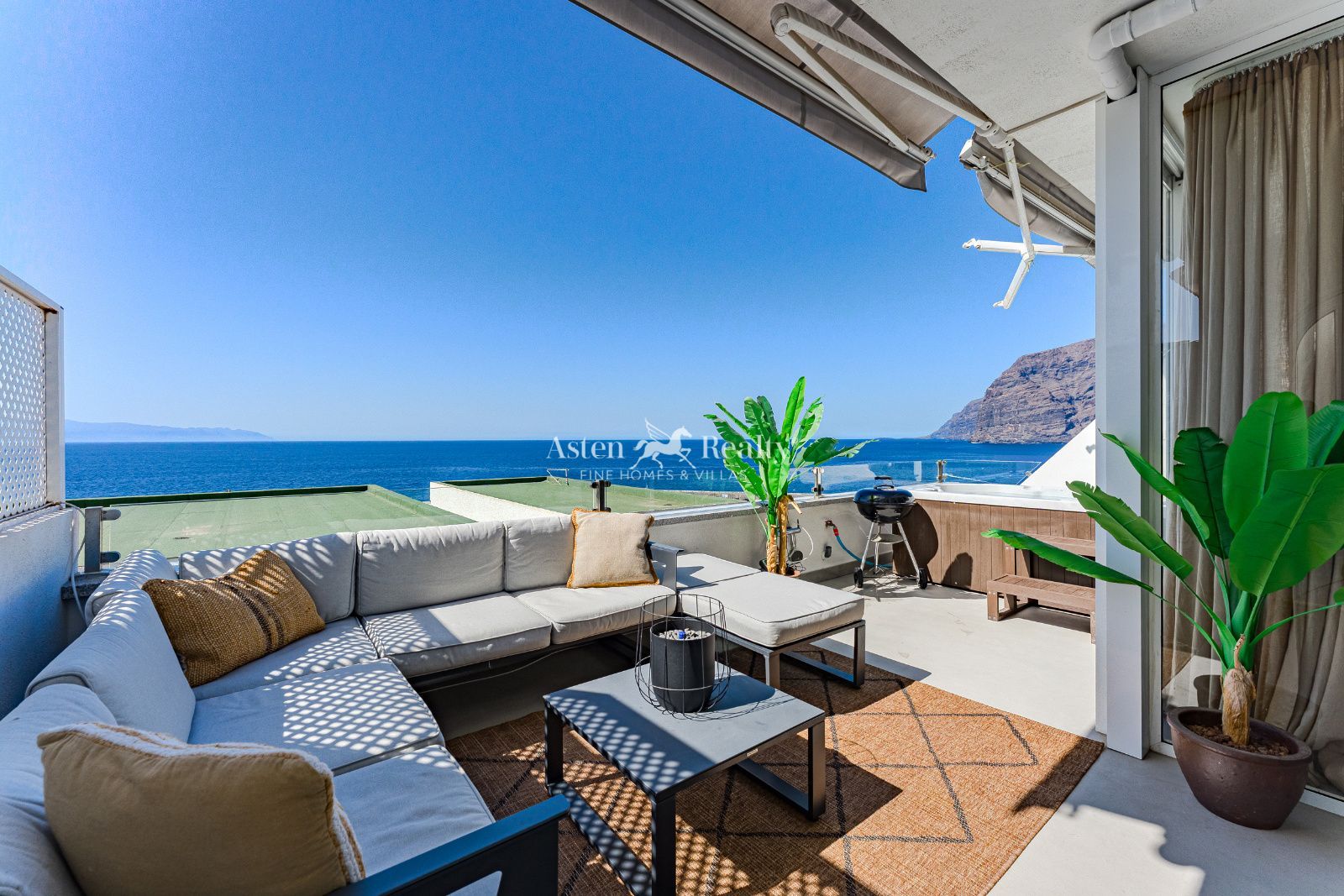 Apartamento en venta Acantilados de Los Gigantes, Santa Cruz Tenerife. Ref: 9749. ASTEN REALTY 