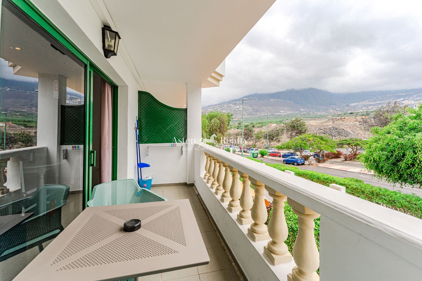 Apartamento en venta Puerto de la Cruz, Santa Cruz Tenerife. Ref: 9818. ASTEN REALTY 