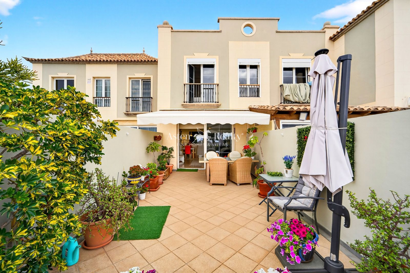 Adosado en venta Chayofa, Santa Cruz Tenerife. Ref: 9883. ASTEN REALTY 