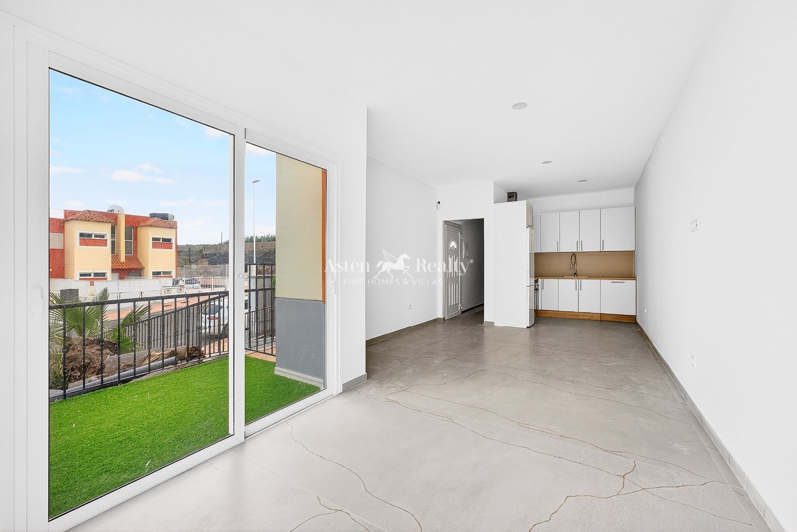 Apartamento en venta Callao Salvaje, Santa Cruz Tenerife. Ref: 9899. ASTEN REALTY 