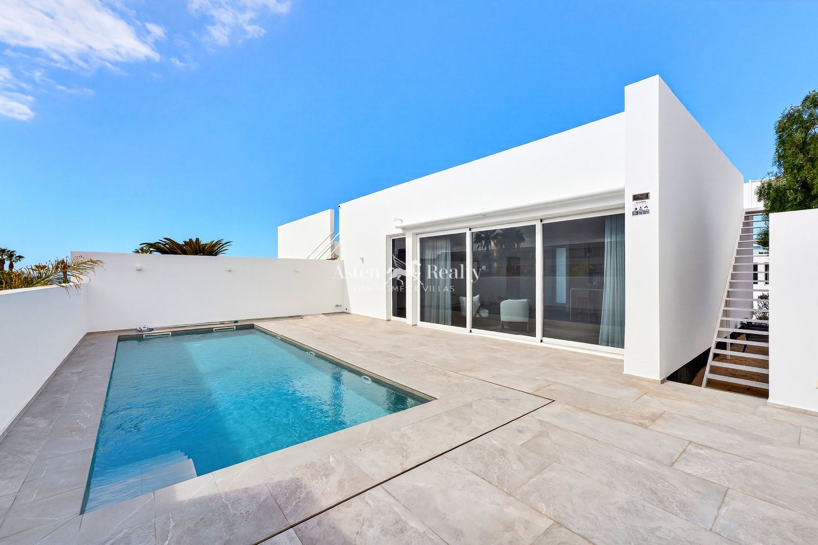 Bungalow en venta Costa Del Silencio, Santa Cruz Tenerife. Ref: 9918. ASTEN REALTY 