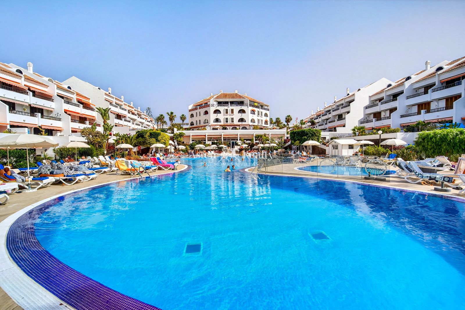 Ático en venta Playa de Las Américas, Santa Cruz Tenerife. Ref: 9930. ASTEN REALTY 