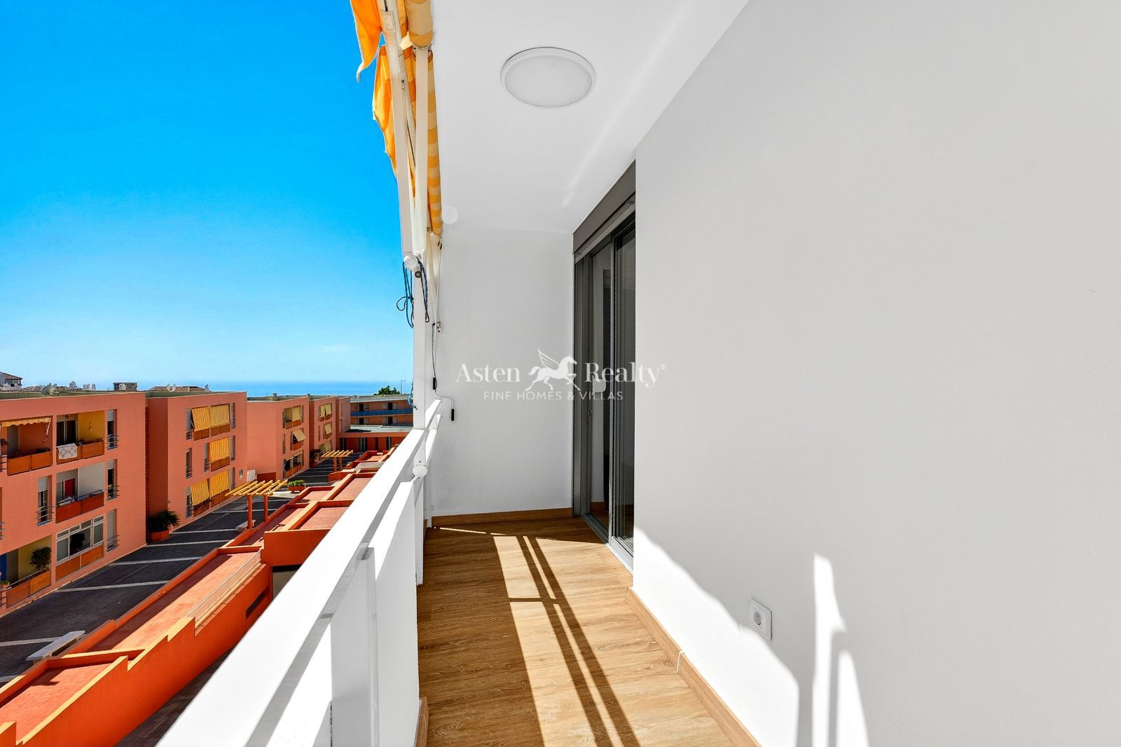 Piso en venta Adeje, Santa Cruz Tenerife. Ref: 9941. ASTEN REALTY 