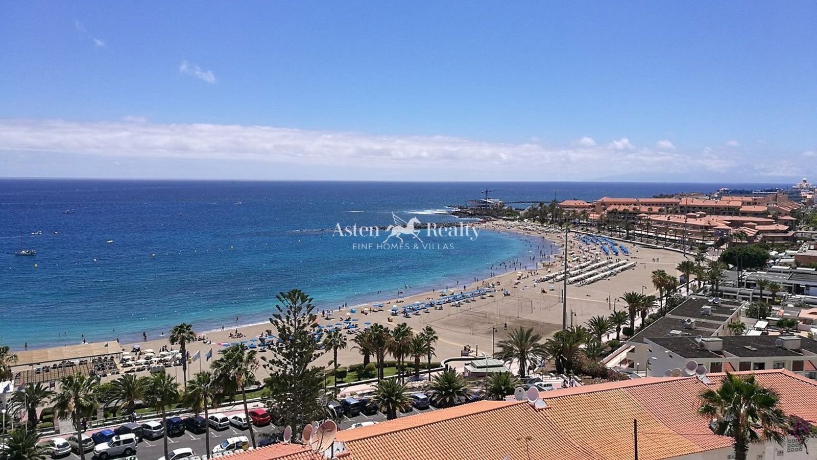 Negocio en traspaso Playa De Los Cristianos, Santa Cruz Tenerife. Ref: 9982. ASTEN REALTY 