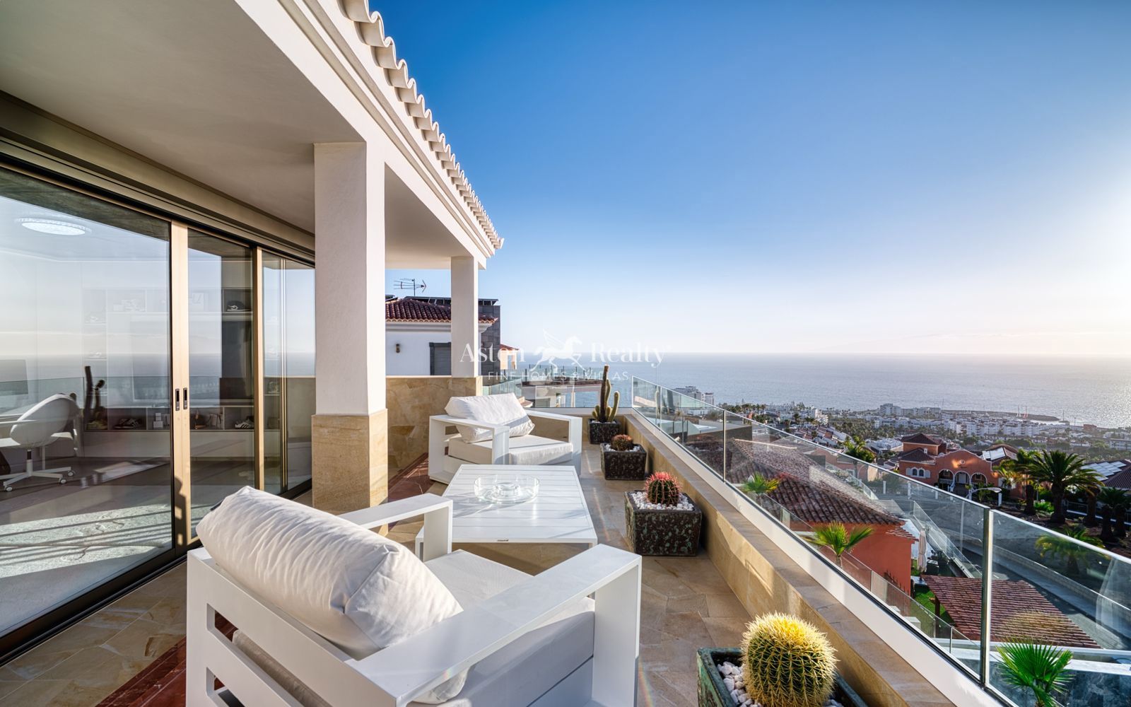 Villa en venta San Eugenio Alto, Santa Cruz Tenerife. Ref: 9983. ASTEN REALTY 