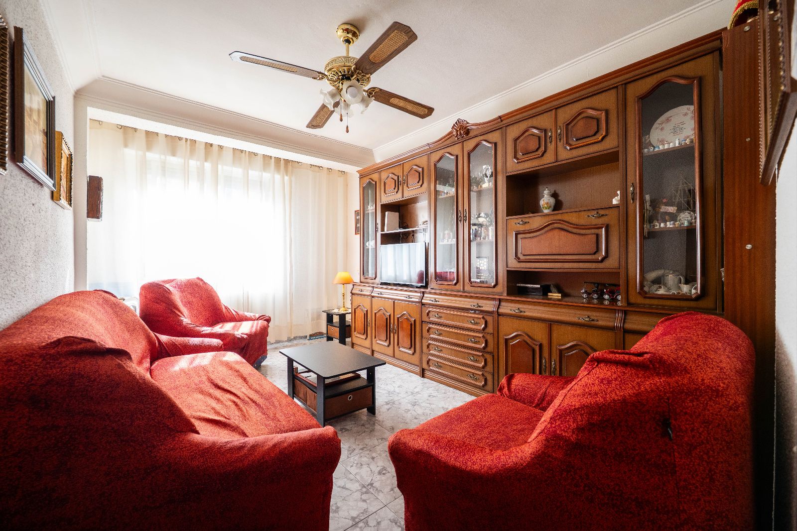 se vende piso en Mariano Baselga - Foto 1