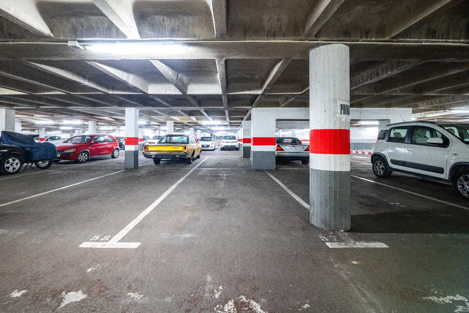 se vende plaza de garaje en asin y palacios - Foto 1