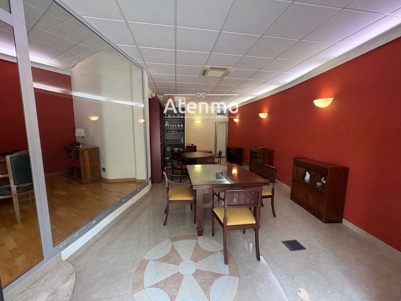 Local Comercial en alquiler Barcelona. Ref: 1021. Atenmo Group