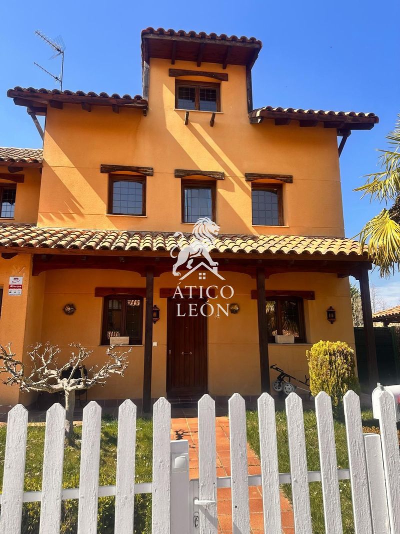Adosado en venta San Miguel Del Camino, León. Ref: 1049. Ático León