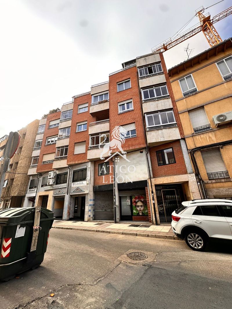 Ático en venta León. Ref: 1053. Ático León