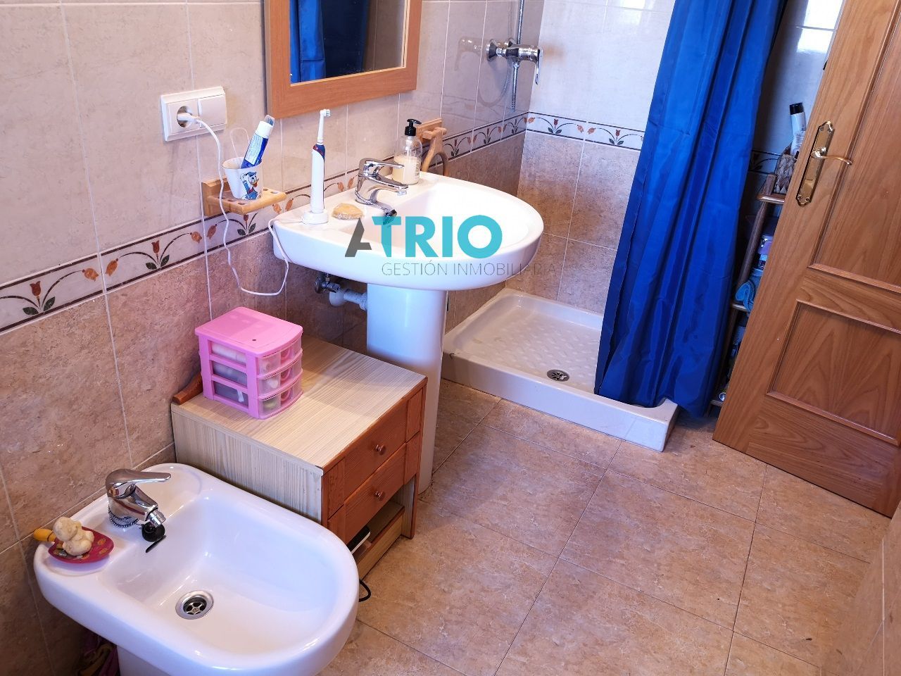 dia.mobiliagestion.es/Portals/inmoatrio/Images/5829/2988600