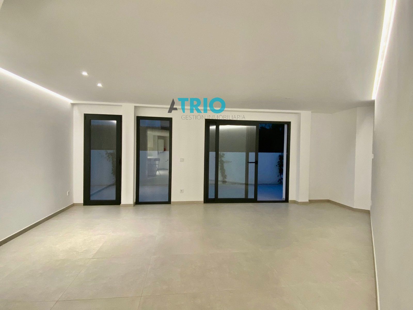 dia.mobiliagestion.es/Portals/inmoatrio/Images/8268/10139640