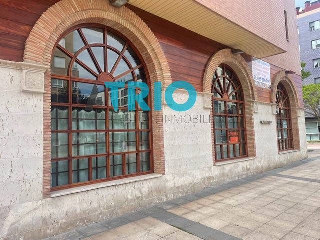 locales-comerciales en burgos · universidades-1 330000€
