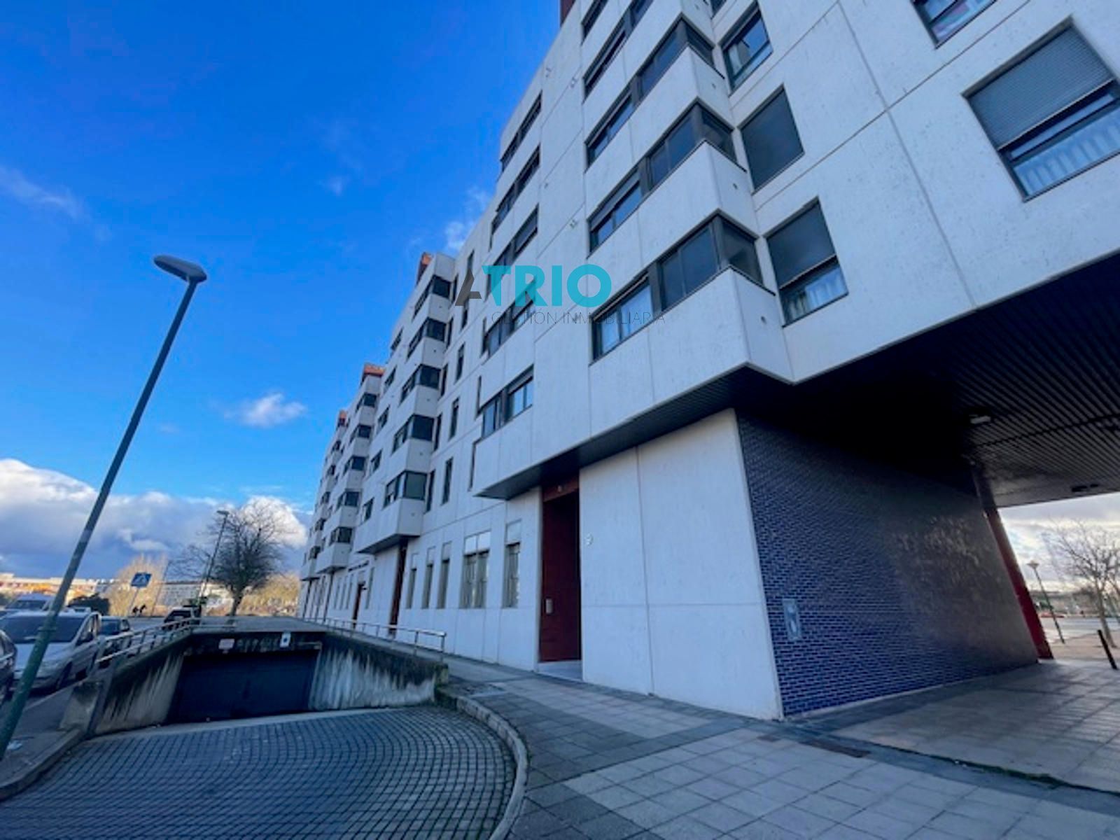 pisos en burgos · universidades-2 270000€
