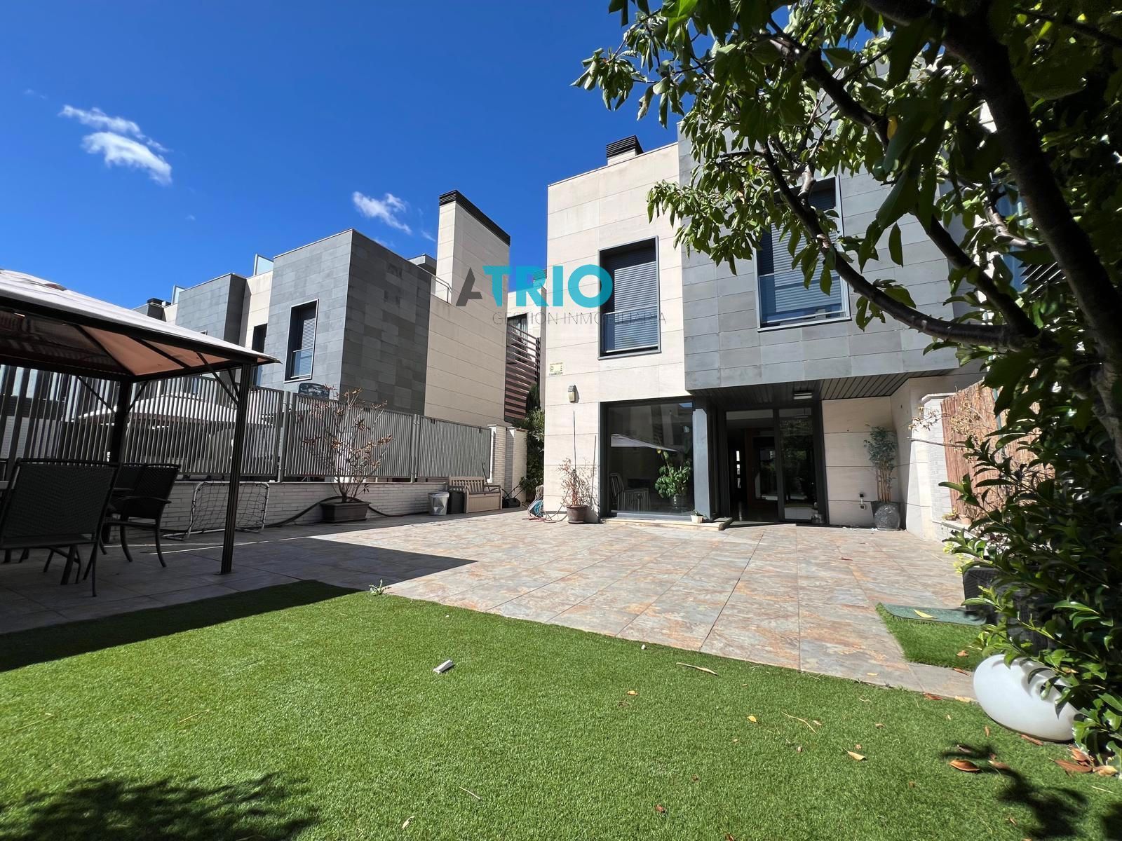 chalet en burgos · universidades-1 730000€