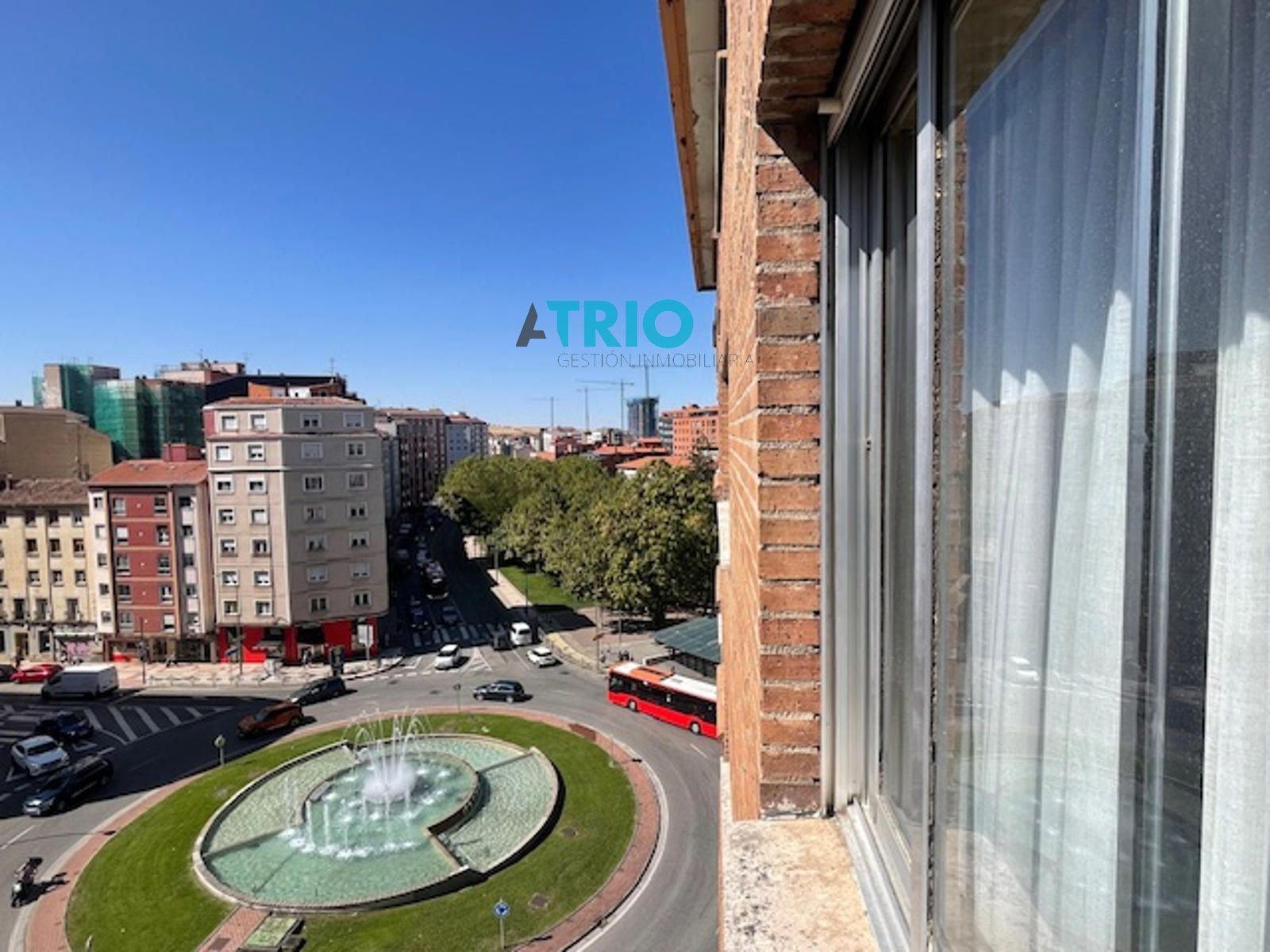 pisos en burgos · sur-1 320000€