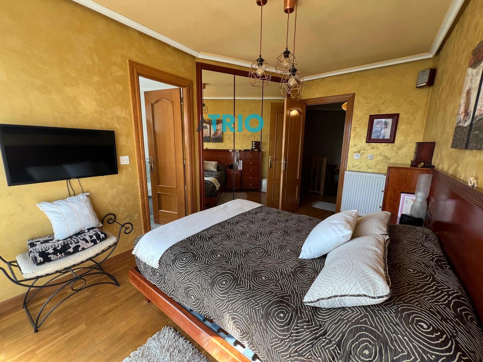 chalet en burgos · gamonal-4 295000€