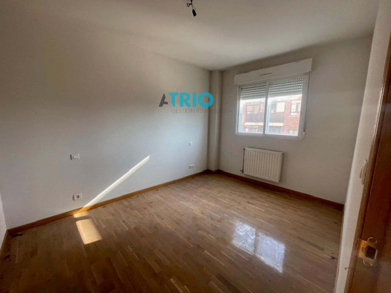 pisos en burgos · universidades-3 185000€