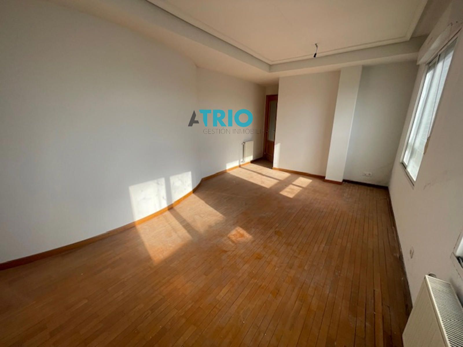 pisos en burgos · universidades-3 185000€