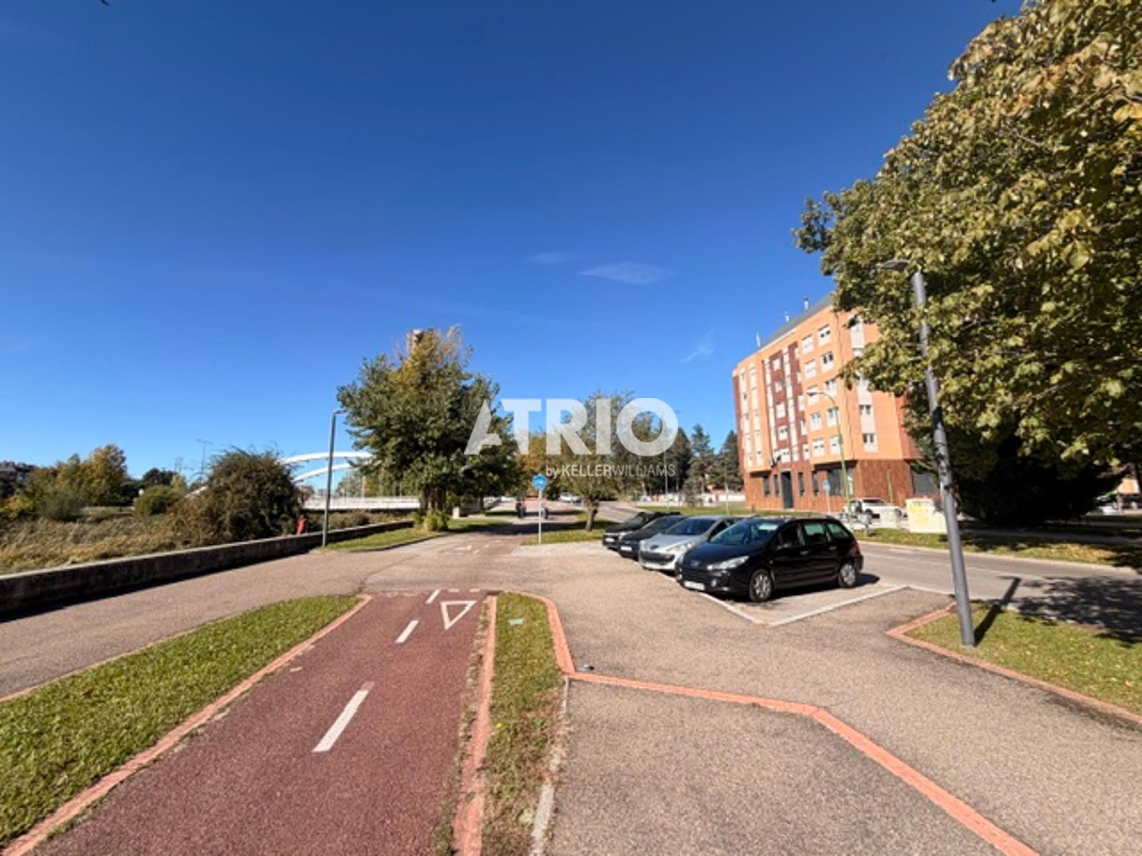 pisos en burgos · universidades-3 215000€
