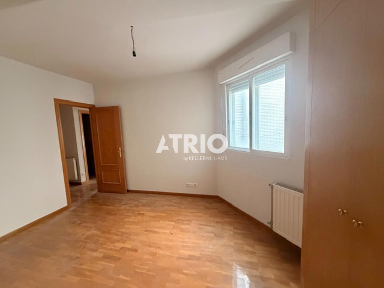 pisos en burgos · universidades-3 215000€