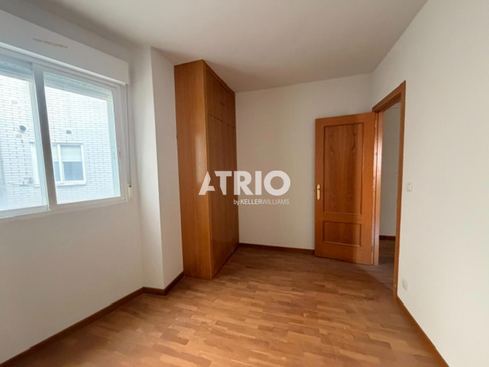 pisos en burgos · universidades-3 215000€