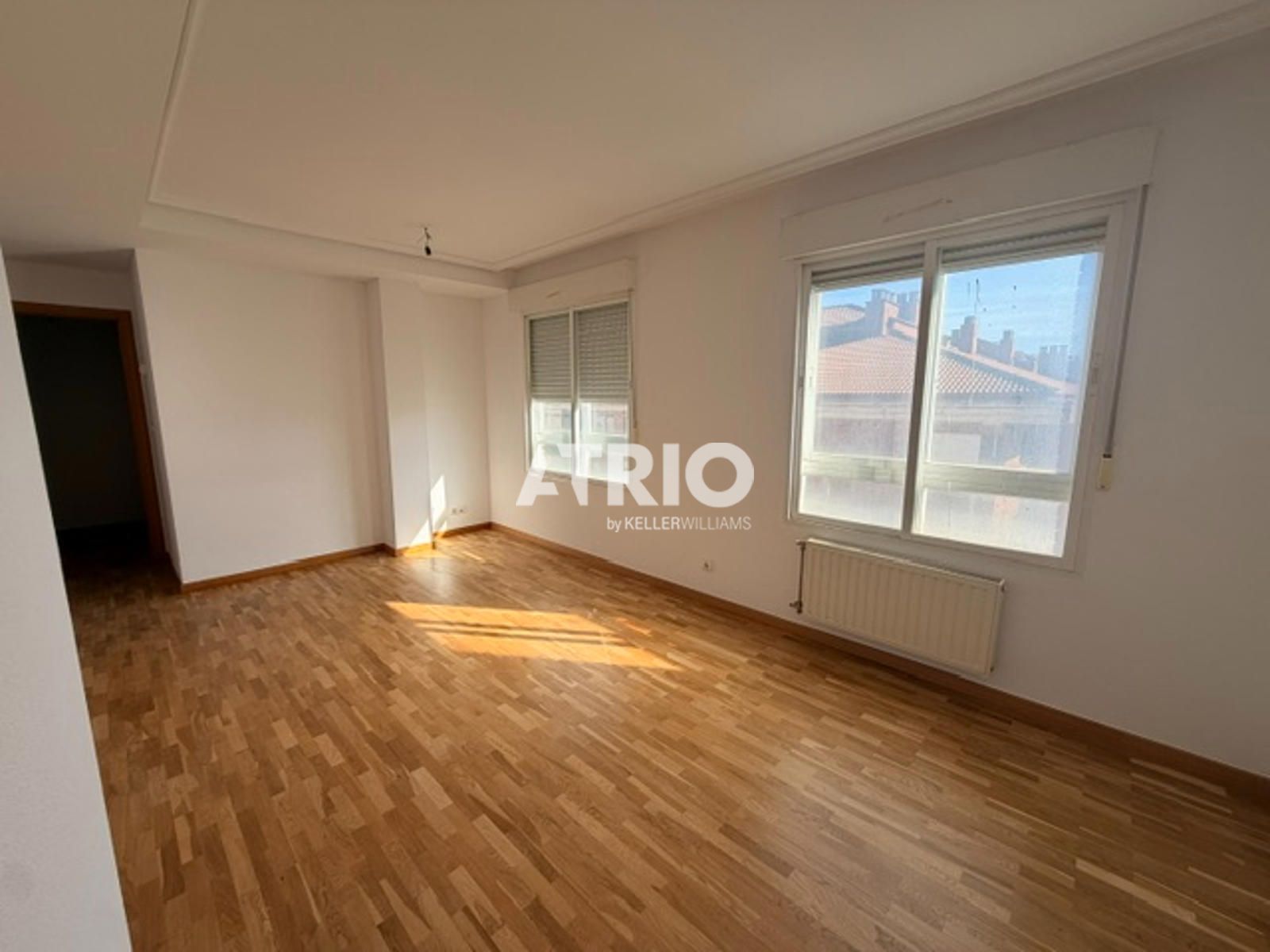 pisos en burgos · universidades-3 215000€