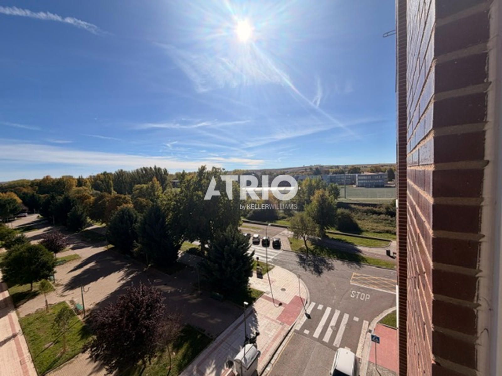 pisos en burgos · universidades-3 215000€