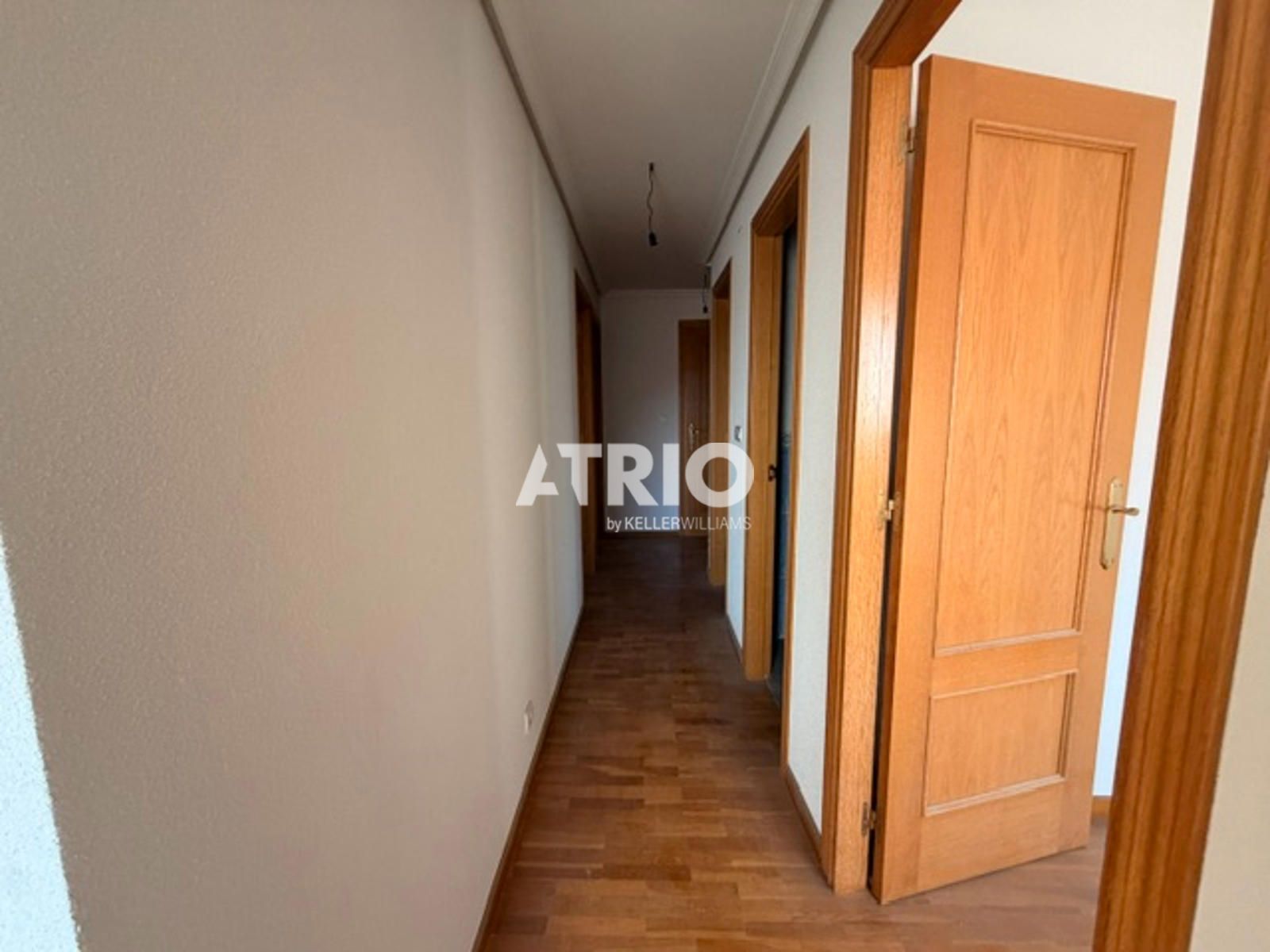 pisos en burgos · universidades-3 215000€