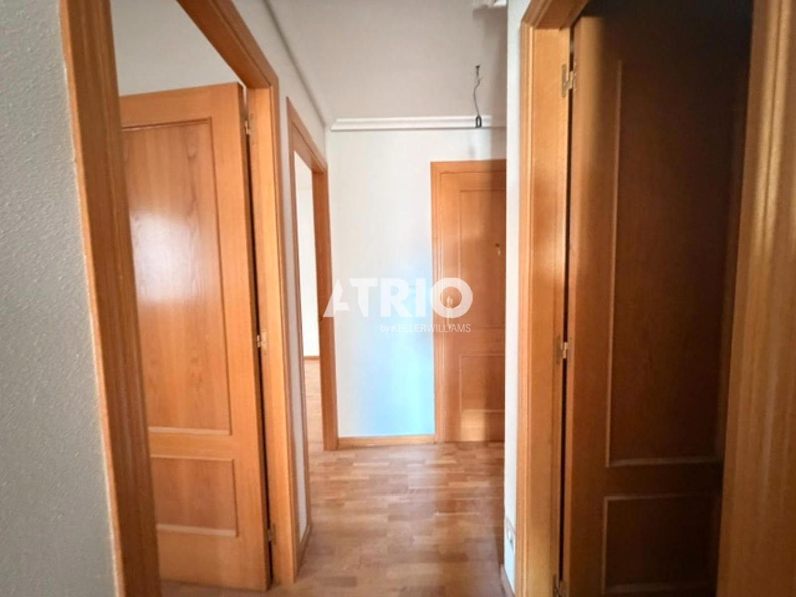 pisos en burgos · universidades-3 215000€