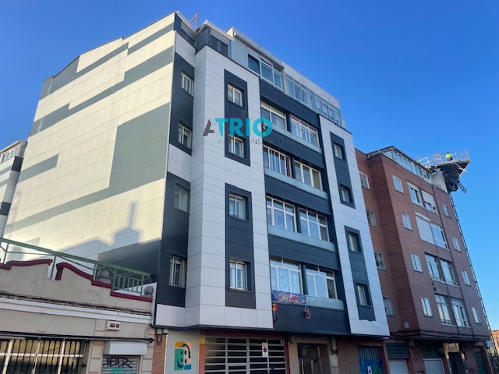 pisos en burgos · sur-2 145000€