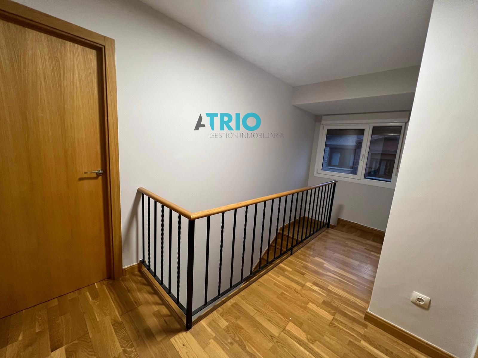 chalet en valdorros ·  220000€