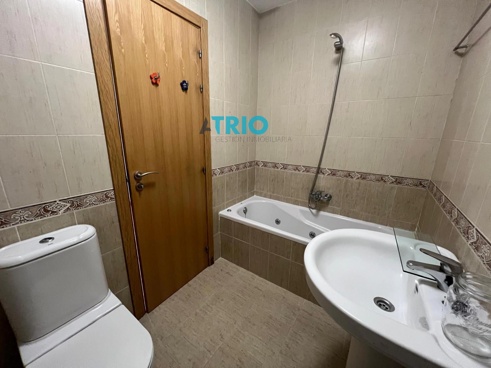 chalet en valdorros ·  220000€