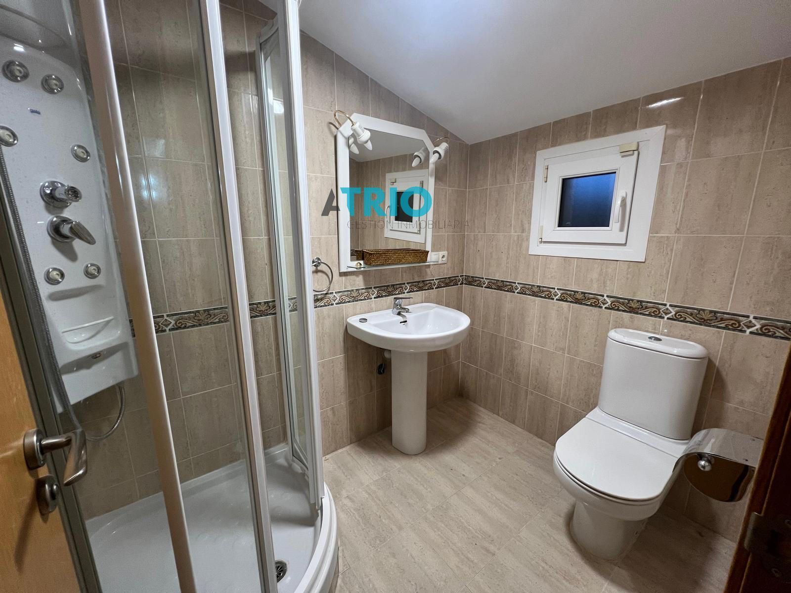 chalet en valdorros ·  220000€