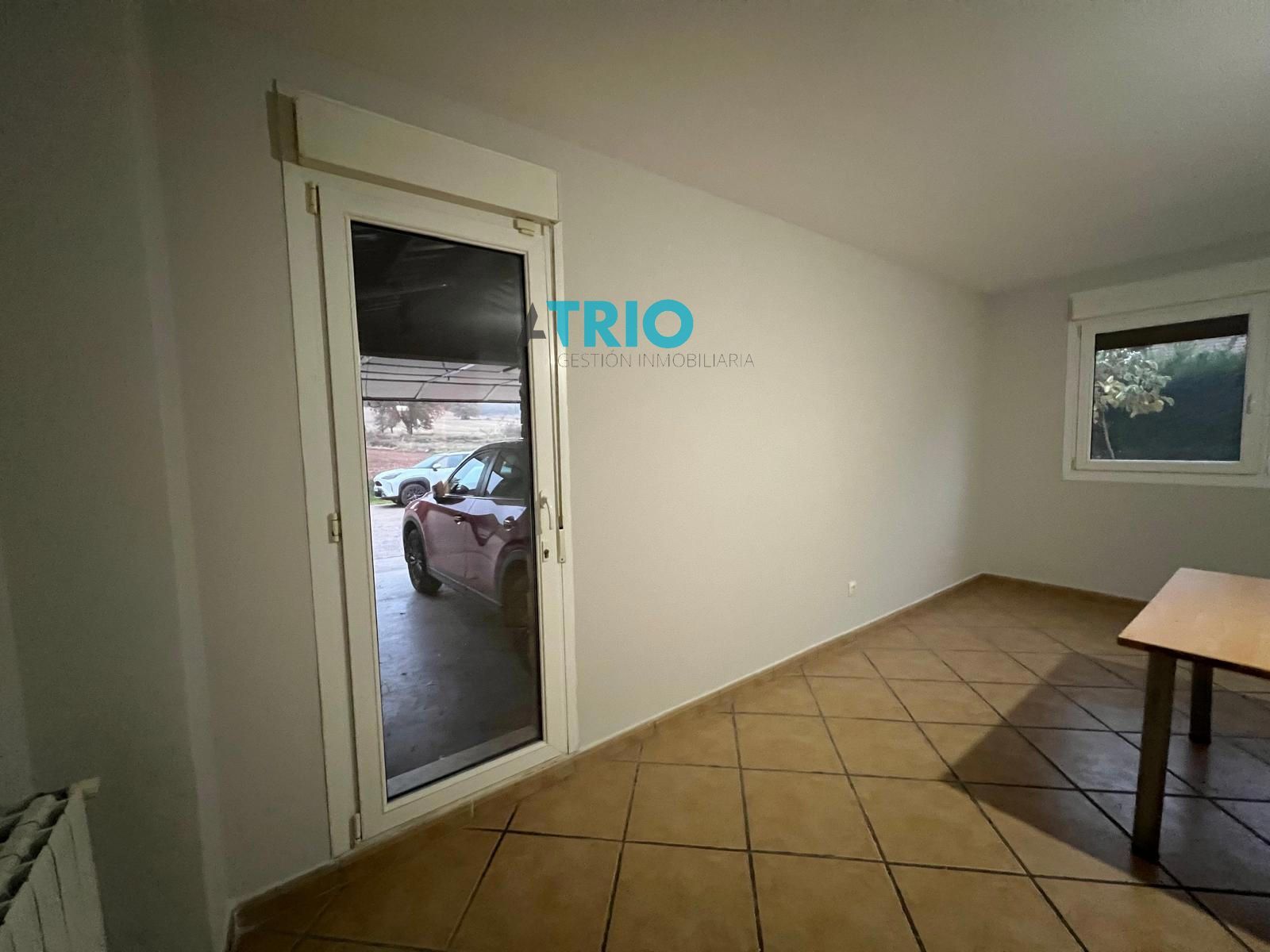 chalet en valdorros ·  220000€