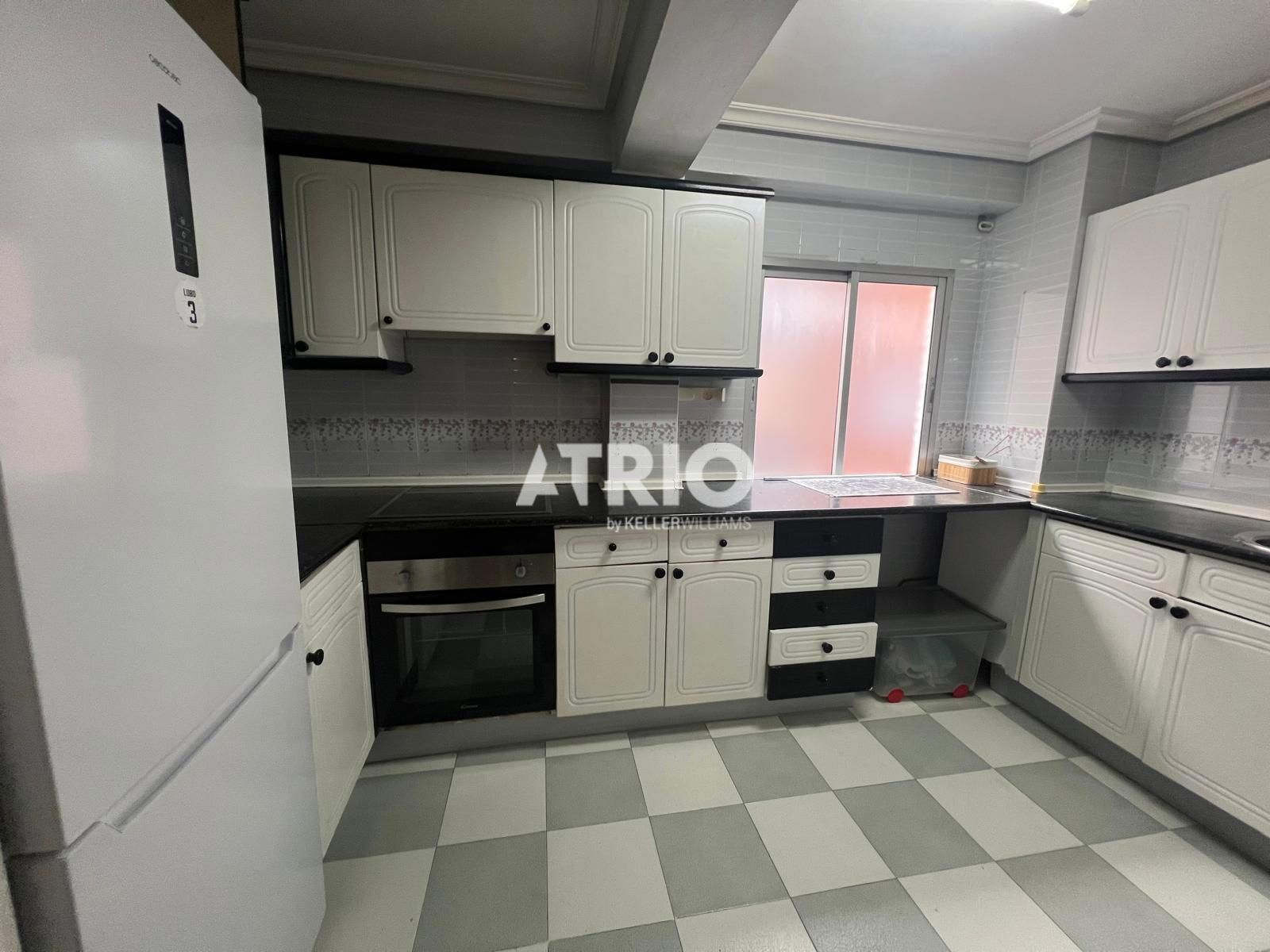pisos en burgos ·  750€