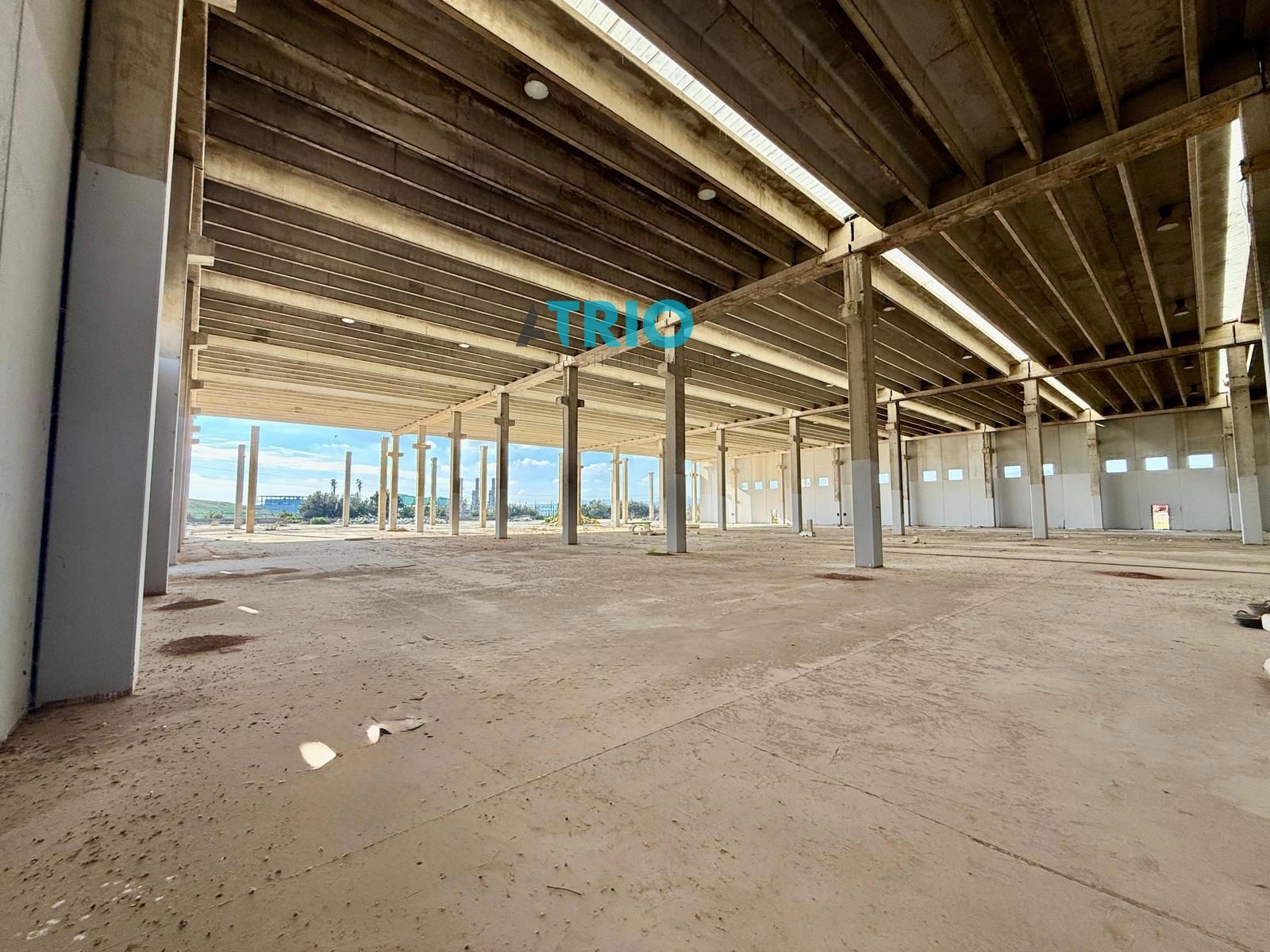 nave-industrial en bunyola · bunyola 13800000€