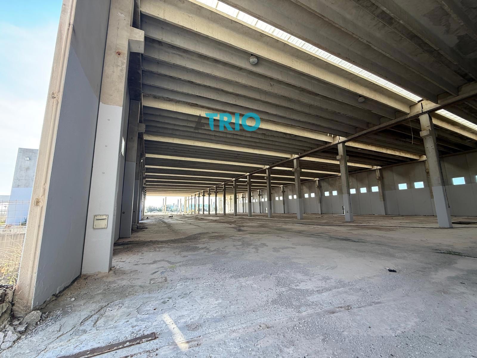 nave-industrial en bunyola · bunyola 13800000€