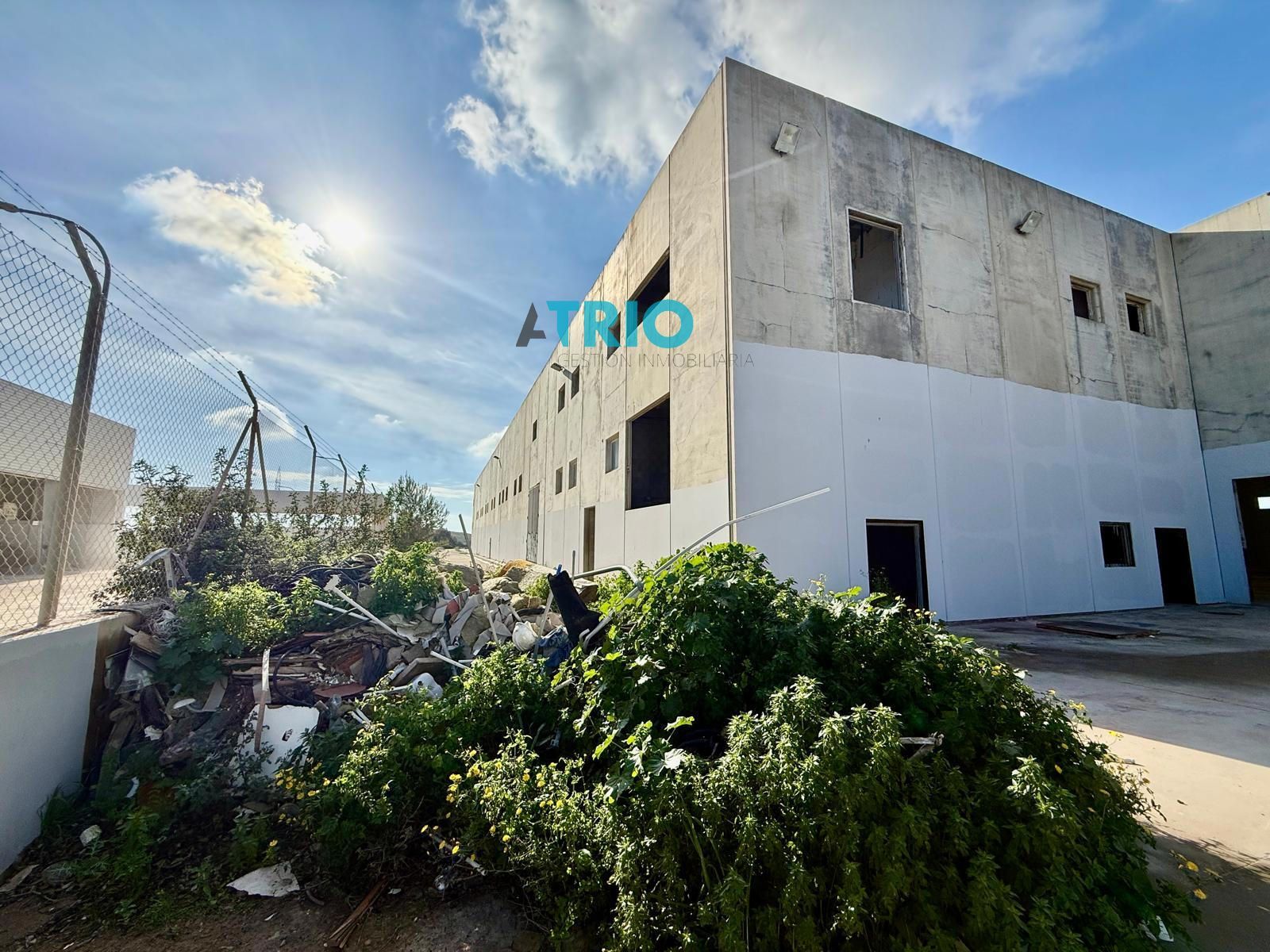 nave-industrial en bunyola · bunyola 13800000€