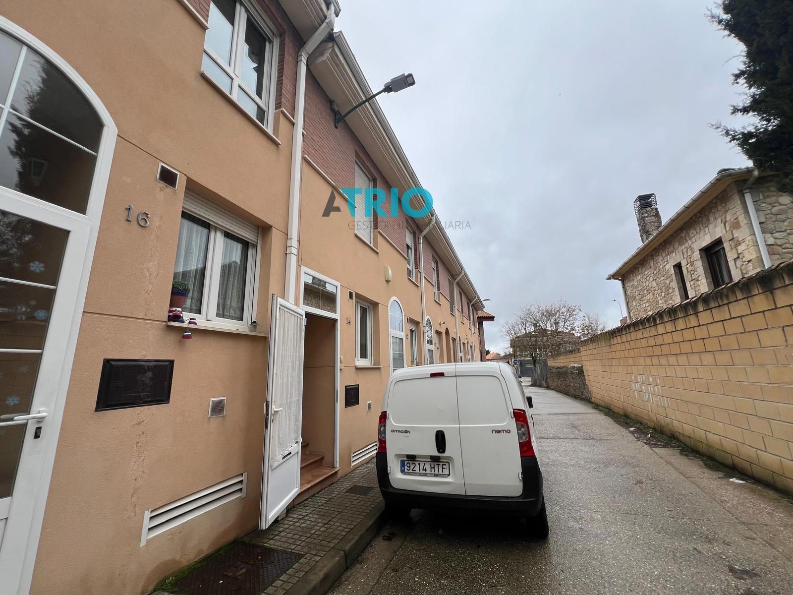 chalet en burgos ·  180000€