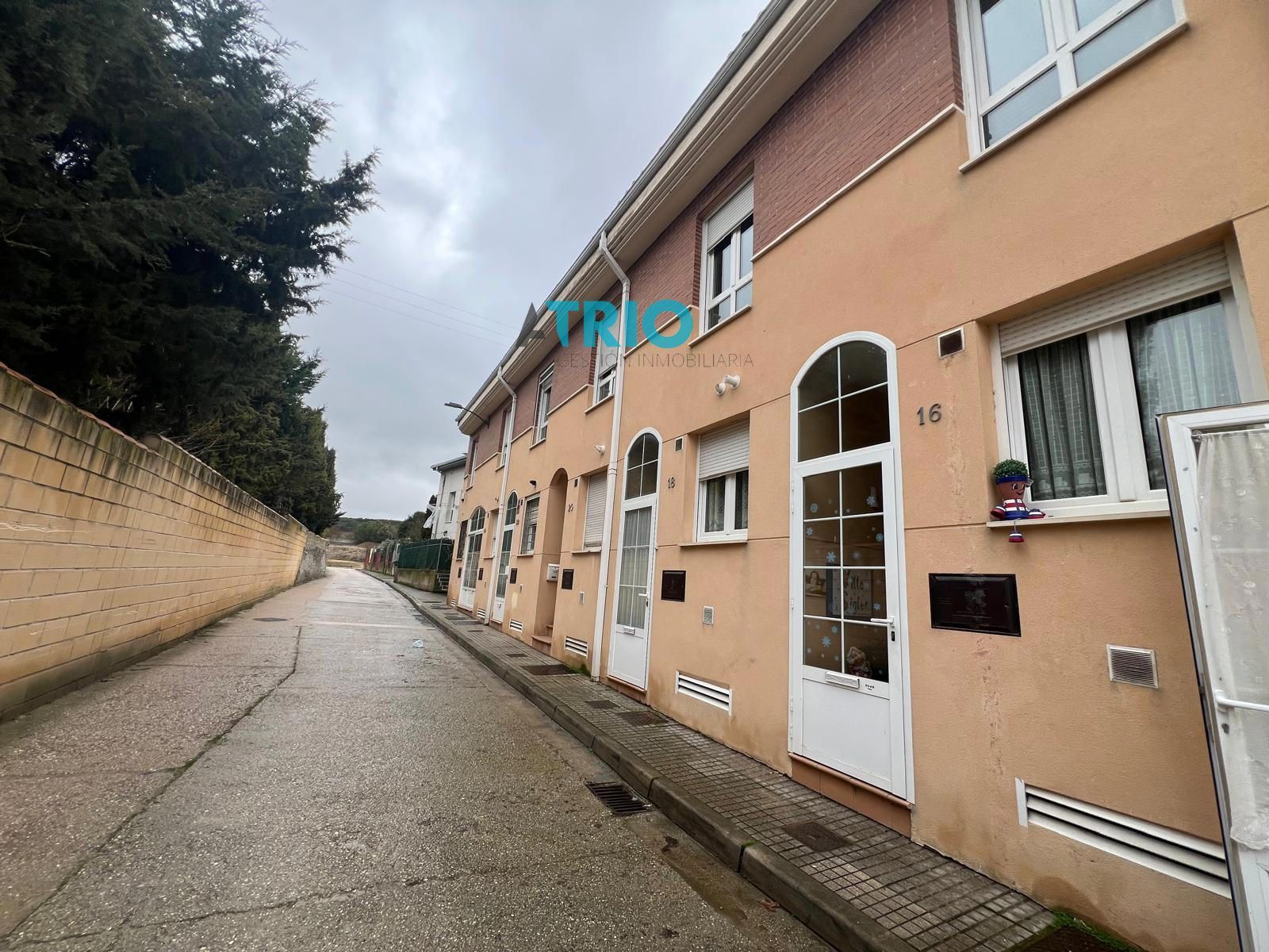 chalet en burgos ·  180000€