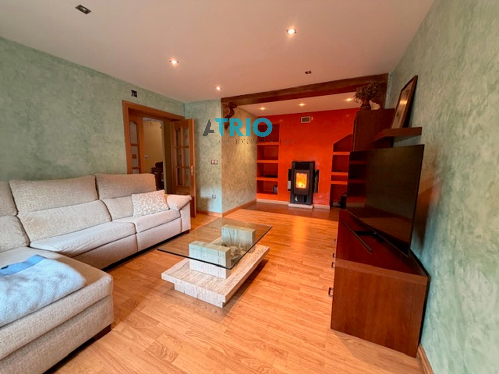 chalet en cavia ·  320000€