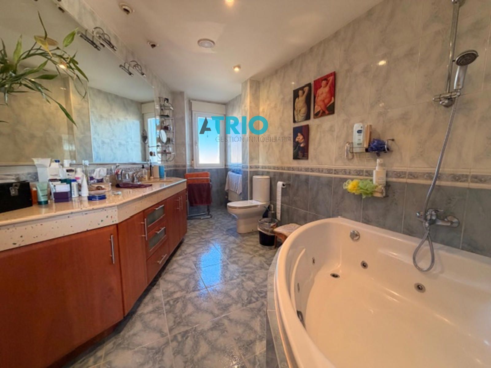 chalet en burgos · barrios 299900€