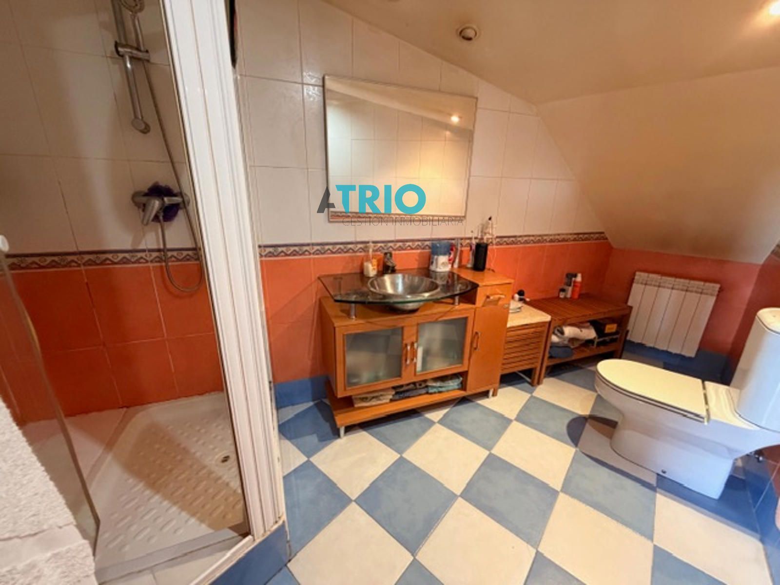 chalet en burgos · barrios 299900€